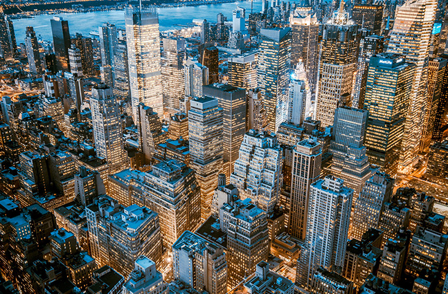 Warum muss ein kleiner Benziner beim Starten die Luftklappe ziehen, das Auto aber nicht?